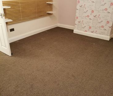 2 Bed Semi-Detached House, Borough Road East, CH44 - Photo 6