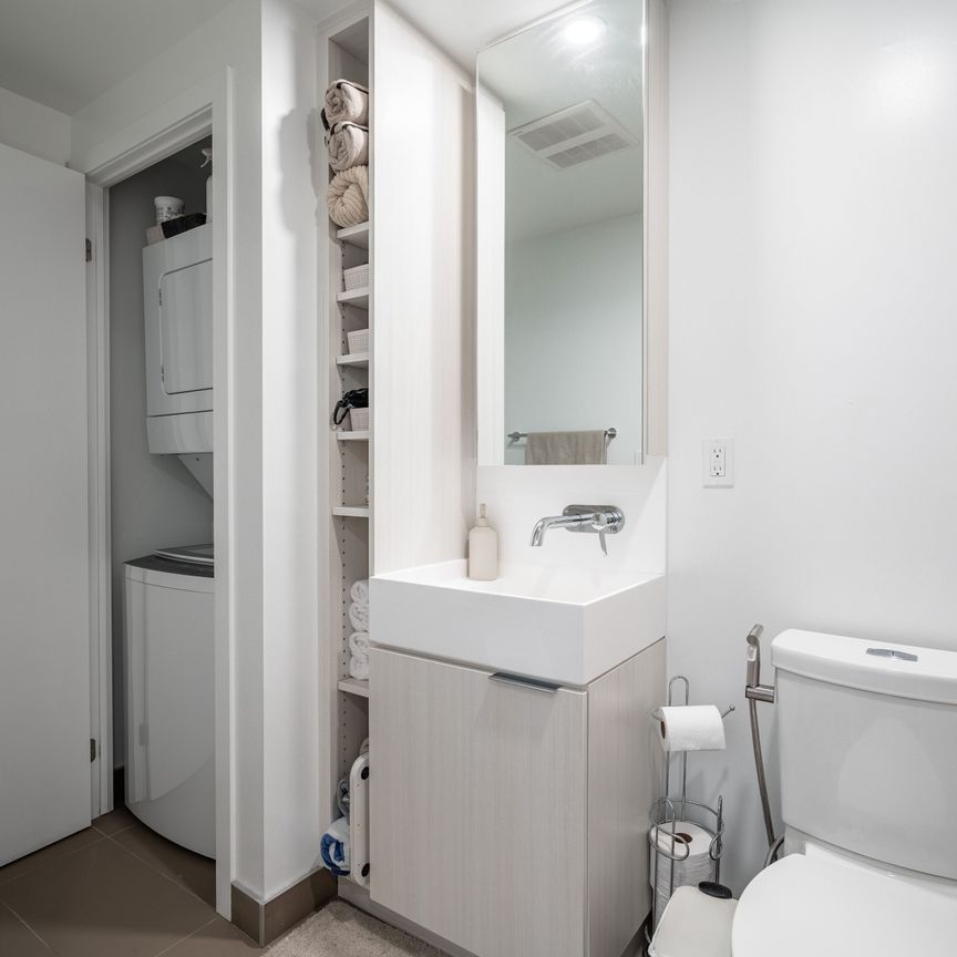 For Lease - 370 Martha Street Unit# 908, Burlington, Ontario - Photo 1