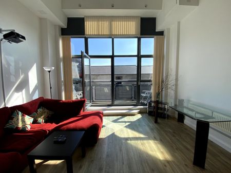 3 bed Apartment for Rent - Photo 4