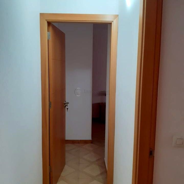 Se alquila en Las Galletas vivienda de 2 dormitorios - Photo 1