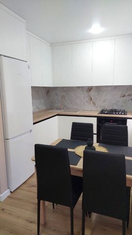 Apartament cu 3 camere in zona Astra - Fotografie 4