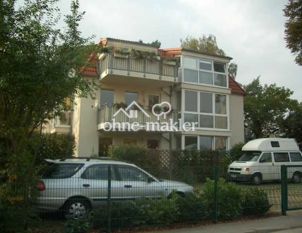 Wassergrundstück: Helle und großzügige 2-Zimmerwohnung - Foto 1