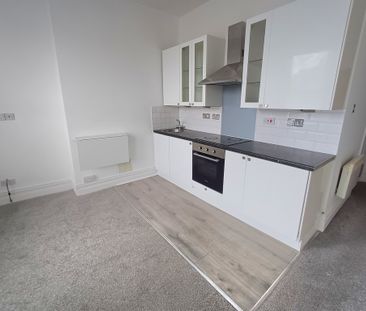 Belle Vue Road, Bournemouth - Photo 1
