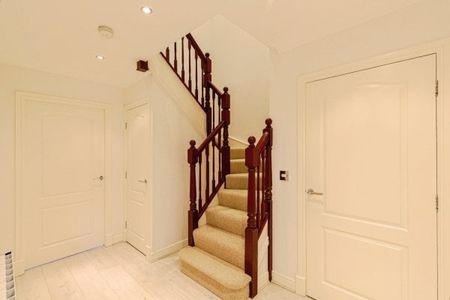 Old Vicarage Court, Lytham St Annes - Photo 2