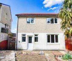 3 BEDROOM House - Semi-Detached - Photo 3