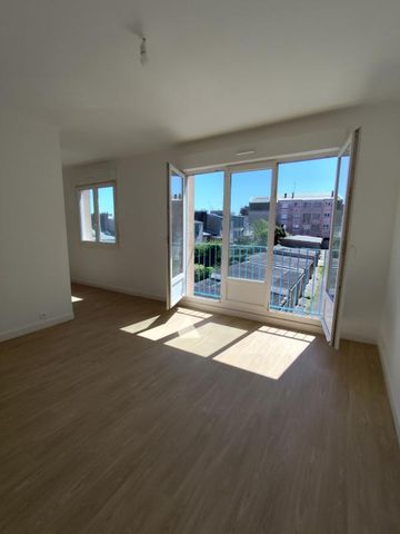 Location Appartement 4 pièces 71m² BREST 29200 - Photo 4