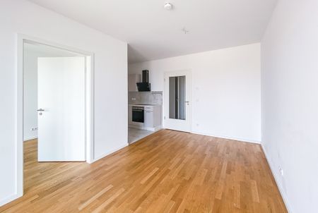 NEUWERTIG UND VERKEHRSGÜNSTIG WOHNEN - BALKON, FUSSBODENHEIZUNG, EINBAUKÜCHE , PARKETT UND AUFZUG - Foto 5