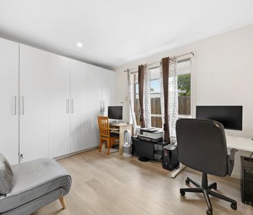 1 Queen St, Lalor VIC 3075 - House For Rent | Domain - Photo 1