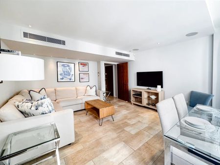 Young Street, Kensington, W8 5EH, London - Photo 2