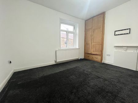 Chelsea Street, Keighley - Photo 3