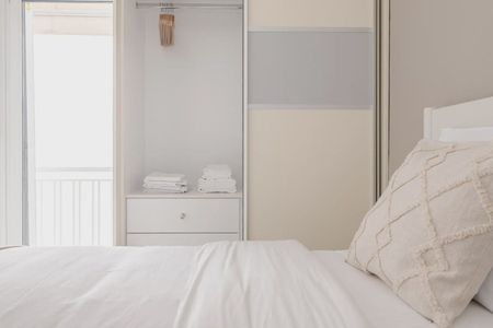 Διαμέρισμα για ενοικίαση Κολωνάκι - Λυκαβηττός - Photo 3