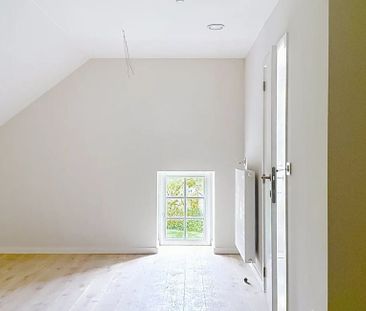 Villa te huur in Celles voor € 4.200 met 6 slaapkamers - Photo 4