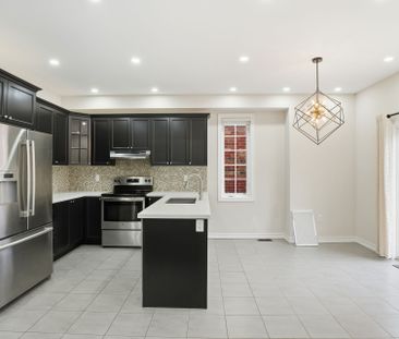 For Lease - 600 Sanderson Crescent, Milton, Ontario - Photo 4