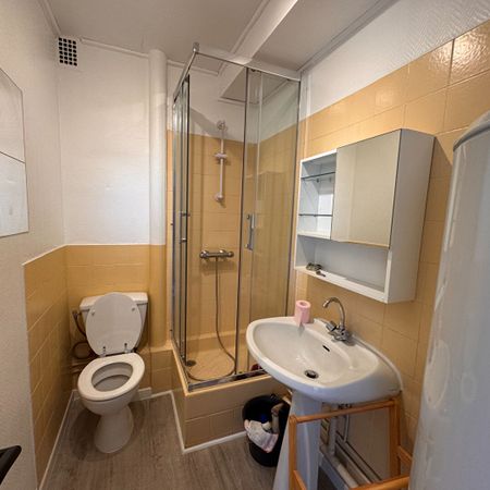 Location Appartement 1 pièce 32m² - Photo 3