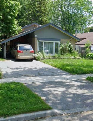 For Lease - 11 Northfield Road, Toronto, Ontario - Photo 1