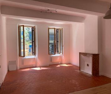 Location Appartement 3 pièces 58m² PUGET VILLE 83390 - Photo 1