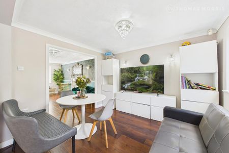 4 bedroom detached house to rent - Photo 4