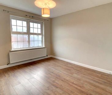 3 bedroom detached house to rent - Photo 4