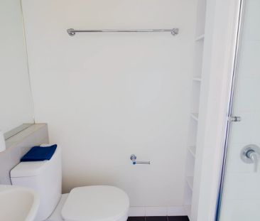 Standard Studio - Photo 5