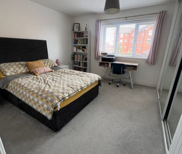 NEWTON LEYS - 3 BEDROOM HOUSE - Photo 4