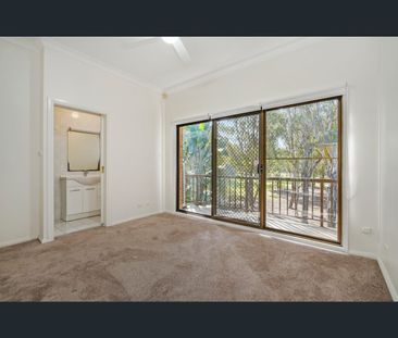 4/4 Ernest Avenue, Chipping Norton, NSW 2170 - Photo 4