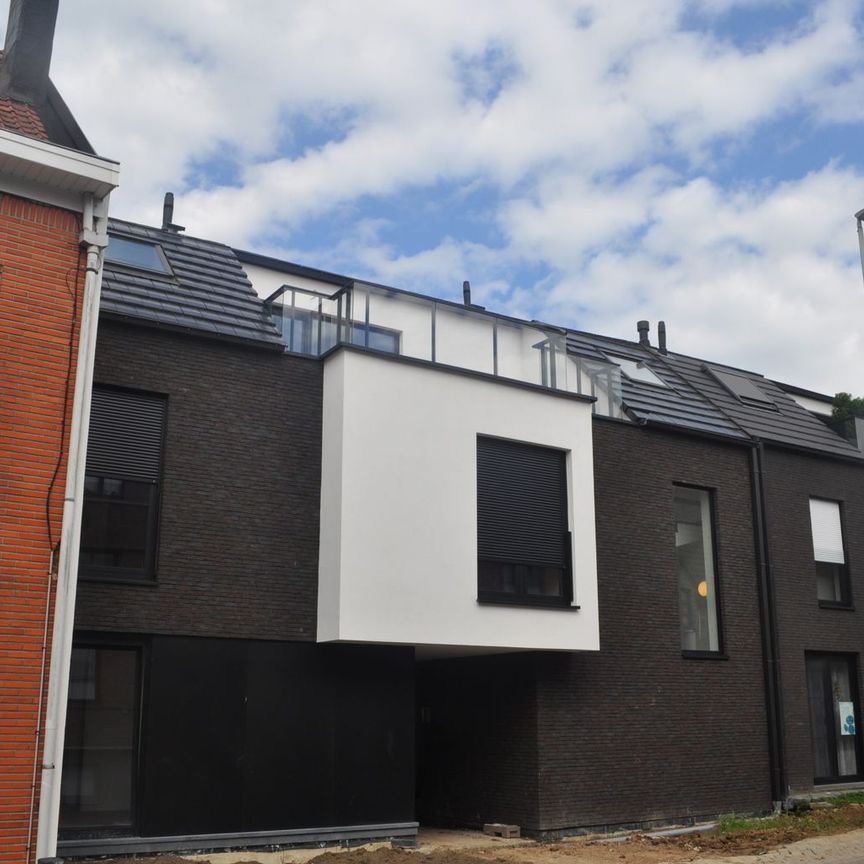 Nieuwbouwappartement gelegen in Opwijk centrum! - Photo 1