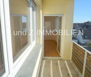 * Helle 3 Zimmer Wohnung mit Balkon * NUR BERUFSTÄTIGE Mieter erwün... - Photo 3