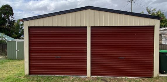 Entertainer's Delight with Uncover Deck & Double Garage - Photo 2