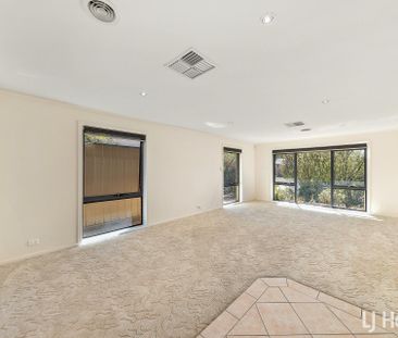 15 Saltbush Street, Harrison ACT, Belconnen - Photo 3