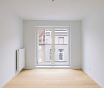Appartement te huur in Ronse voor € 765 met 1 slaapkamer - Photo 6
