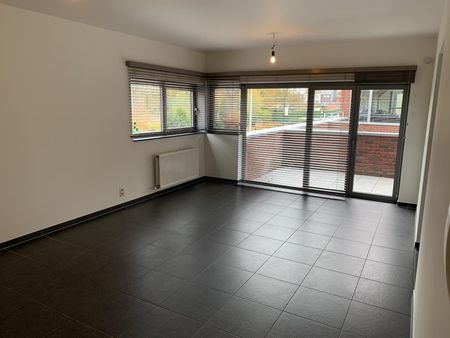 Gezellig en instapklaar appartement in het centrum van Tessenderlo-Ham - Photo 5