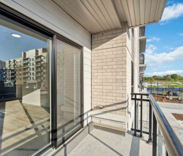 For Lease - 397 Codd's Road Unit# 201, Manor Park - Cardinal Glen a... - Photo 4