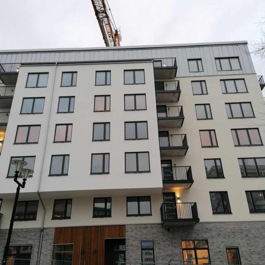 Kista Gårdsväg, Kista - Foto 1