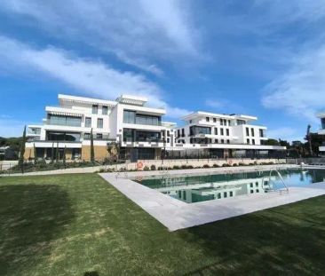 Alquiler de piso en Calle Azucena - Photo 3