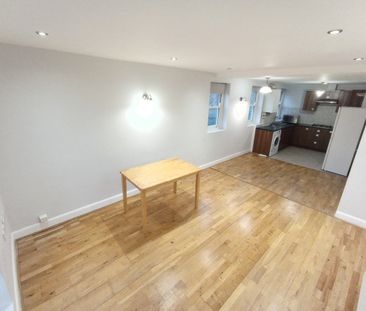 3 Bed Flat, Talbot Road, N15 - Photo 3