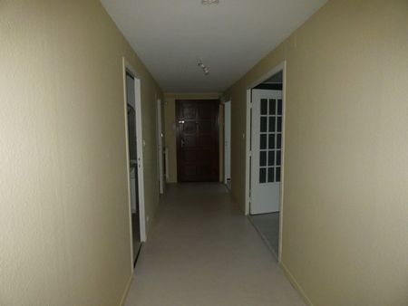 Location Appartement 3 pièces 60m² - Photo 2