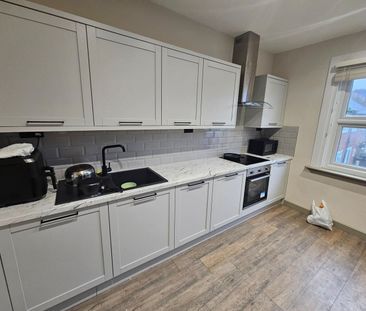 Studio Flat, Laleham Road, SE6 - Photo 4