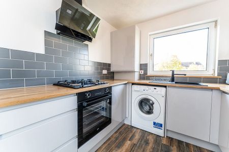 0334L Firrhill Crescent, Edinburgh, EH13 9EQ - Photo 4