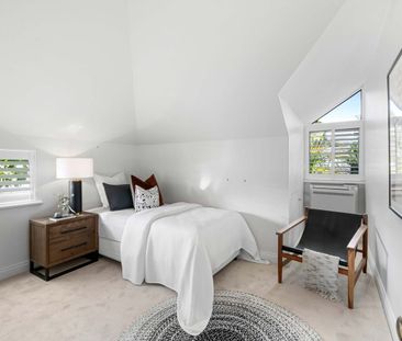 Executive 4 Bedroom Family Home - Photo 6