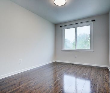 For Lease - 141 Chartland Boulevard, Toronto, Ontario - Photo 6