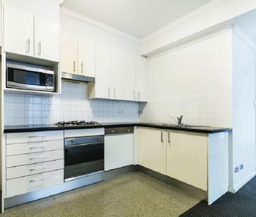173/298 Sussex Street, Sydney NSW 2000 - Apartment For Rent | Domain - Photo 3