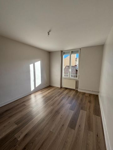 Appartement 2 pièces à louer St Étienne - 42000 / Réf: 30 - Photo 5