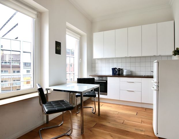 Geschmackvoll möblierte Wohnung in Kölner Messenähe - Foto 1