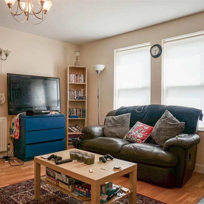 Flat 22, 10 Broomfield Cres, Headingley, Leeds, LS6 3DD - Photo 1