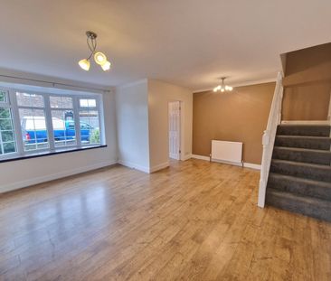 3 bedroom terraced house to rent - Photo 3