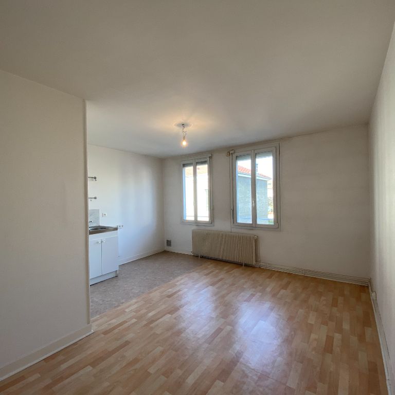 Location Appartement 1 pièce 23m² - Photo 1
