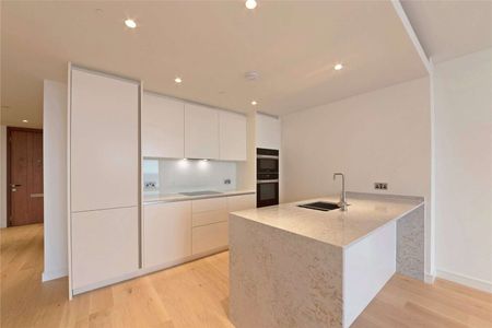 Superb one bedroom apartment situated on the 31st floor of this popular Hampton Tower Development. - Photo 5