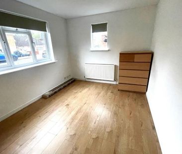 2 bedroom maisonette to rent - Photo 2