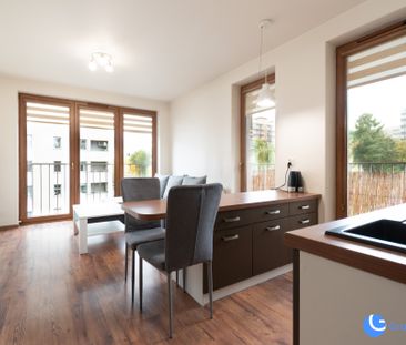 Osiedle Dywizjonu 303, 2-pok. 36m2, Balkon, garaż - Фото 1