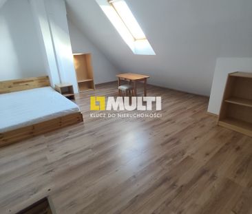 Podzamcze 2-pok. mieszkanie z niezależną kuchnią - Photo 4